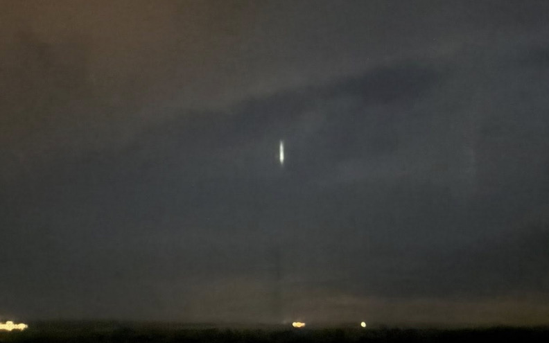 Misteriozna svjetla iznad Paga zbunila mještane, evo o čemu se zapravo radi