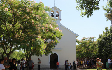 Policija se oglasila oko masovne tučnjave u svetištu u Vrani: ‘Zaprimili smo dojavu…’
