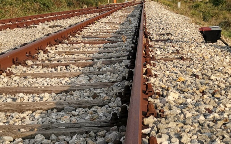 Mladić smrtno stradao u naletu vlaka kod Podsuseda