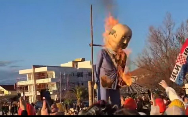 FOTO U Bibinjama spalili lutku Ivana Čermaka