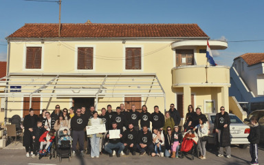 Advent na Bokanjcu osigurao pet tisuća eura za komunikatore za djecu koja ne mogu govoriti