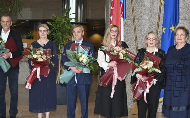 ZADARSKA PROFESORICA Marijana Tomić dobitnica godišnje nagrade Nacionalne i sveučilišne knjižnice