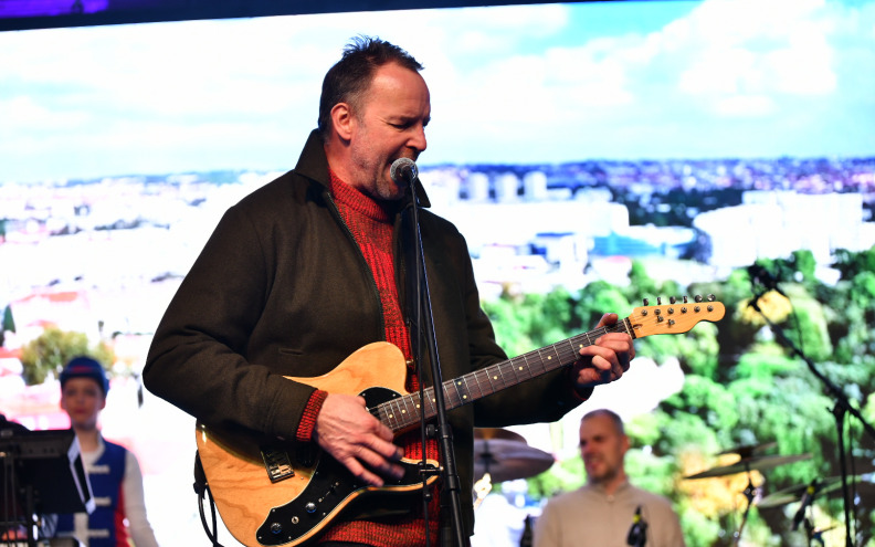 'ČOVJEK S DUŠOM' Dagur 'Zadarsson' oduševio Zadrane nastupom: 'Zna trener što je prava glazba'