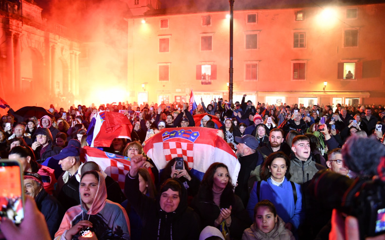 PET VIJESTI DANA Utorak potpuno u znaku spektakularnog dočeka za rukometne heroje