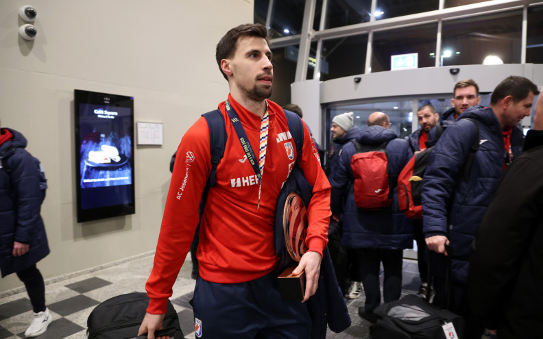 Kapetan rukometaša: 'Ne miješamo se u politiku, ali zaslužili smo doček s Thompsonom'