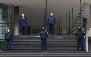 Zagrebačka Gradska uprava evakuirana zbog dojave o bombi, Tomašević ostao u uredu