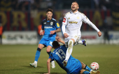 Hajduk kiksao protiv Varaždina, Dinamo ima priliku pobjeći na +7