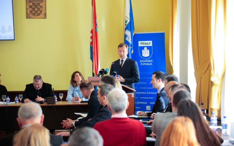 ŽUPANIJA DARUJE ZEMLJIŠTA Gotovo 3,8 milijuna eura za stambeno zbrinjavanje mladih i razvoj infrastrukture