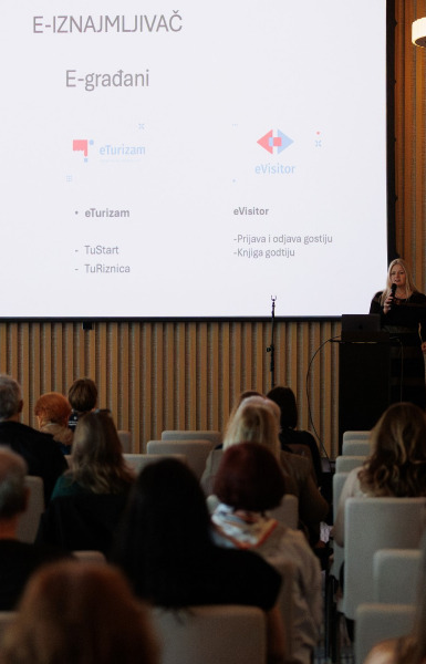 Velik odaziv na edukaciju za privatne iznajmljivače u organizaciji Turističke zajednice grada Zadra