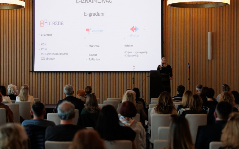 Velik odaziv na edukaciju za privatne iznajmljivače u organizaciji Turističke zajednice grada Zadra