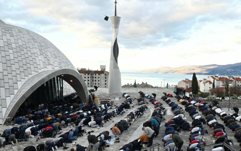 Državni vrh čestitao Ramazanski bajram