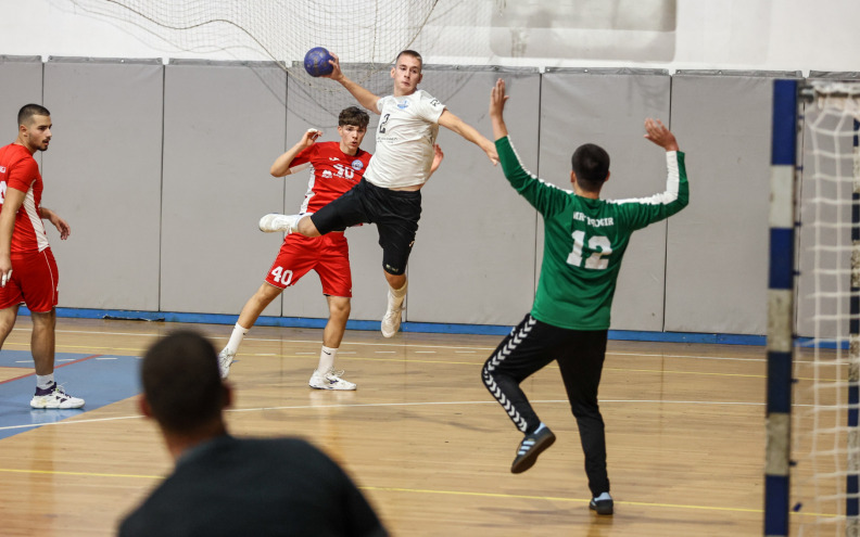 SVI U MOCIRE  Zadar 2013 večeras može do titule prvaka 2. HRL-Jug:' Svi se nadamo da je to - to! '