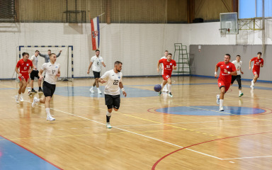 Zadarska mladost preko trnja do zvijezda kontra Dugoraćana