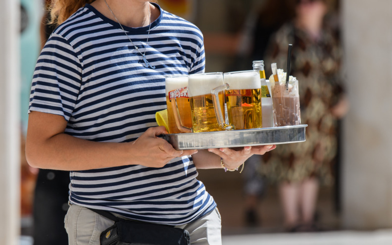 DEFICITARNA ZANIMANJA Država stipendira buduće majstore, prijave u tijeku