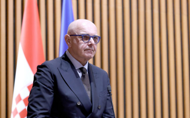 Ministar Alen Ružić i službeno povukao žalbu oko inkluzivnog dodatka