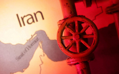 Eksplozija cijena nafte na svjetskim tržištima, samo jutros je poskupjela preko osam posto