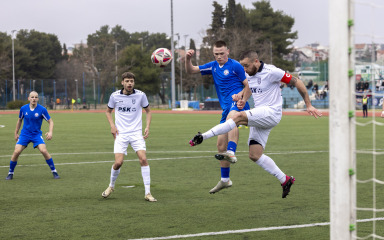 Val poklopio ambicije Zadra kojem je problem – teren!