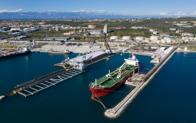 90 djelatnika Luke Zadar na otkaznom roku čeka Čermakovu ponudu za – posao: ‘Nitko ne zna što će biti od 1. travnja’