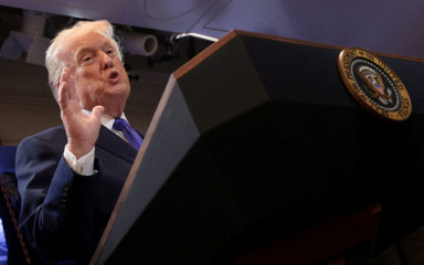 FBI: ‘Iran bi dronovima mogao napasti Kaliforniju!’ Trump: ‘Nisam zabrinut’