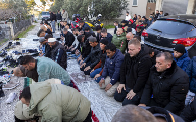[VIDEO] Obilježen Ramazanski bajram u zadarskom Medžlisu Islamske zajednice: ‘Emocije naviru, velik je ovo dan’