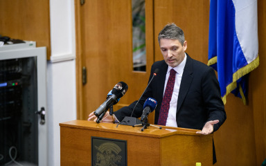 Gaši traži izgradnju novog stadiona: ‘Dužni smo to Hrvoju Ćustiću’, Erlić: ‘Želite na Stanovima raditi zgrade?’