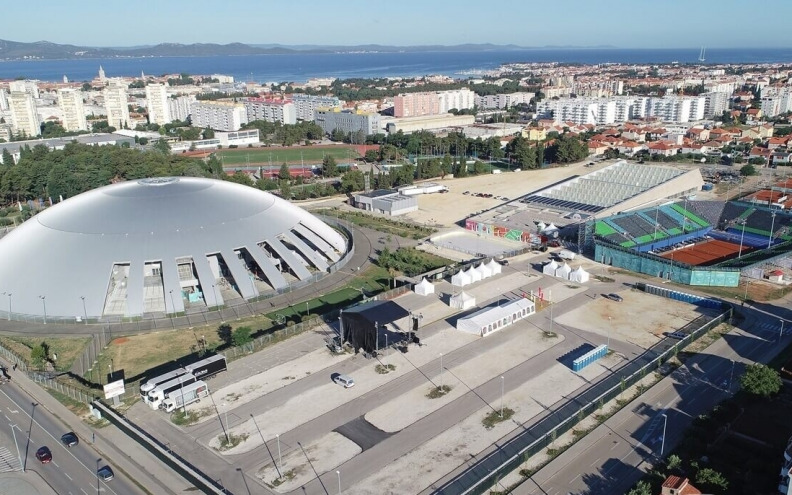 Na četiri dana zatvara se sjeverno parkiralište ŠC Višnjik, evo zbog čega