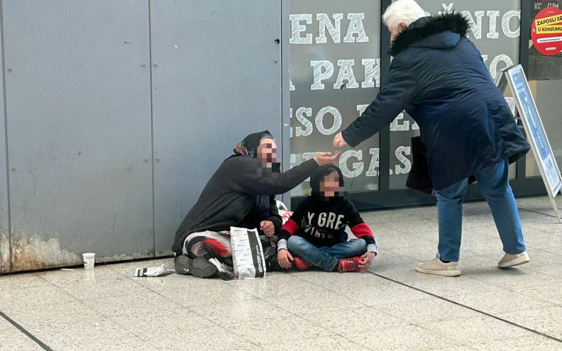 Uhićen dvojac koji je prisiljavao maloljetnika na prosjačenje