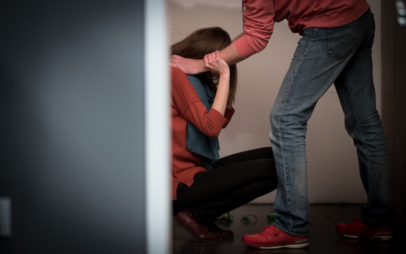 Zadranin ispljuskao nevjenčanu suprugu nakon svađe! 'Alkohol loše djeluje na moju suprugu...'