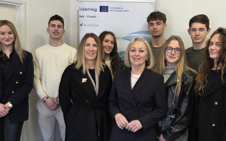 Predstavljen projekt BLUESLINKS i rad Agencije ZADRA NOVA učenicima Ekonomsko-birotehničke i trgovačke škole