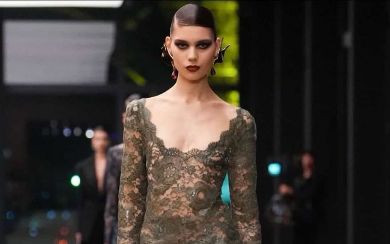 Maturantica ŠPUD-a prošetala modnom pistom uz Bellu Hadid i oduševila na Tjednu mode u Parizu