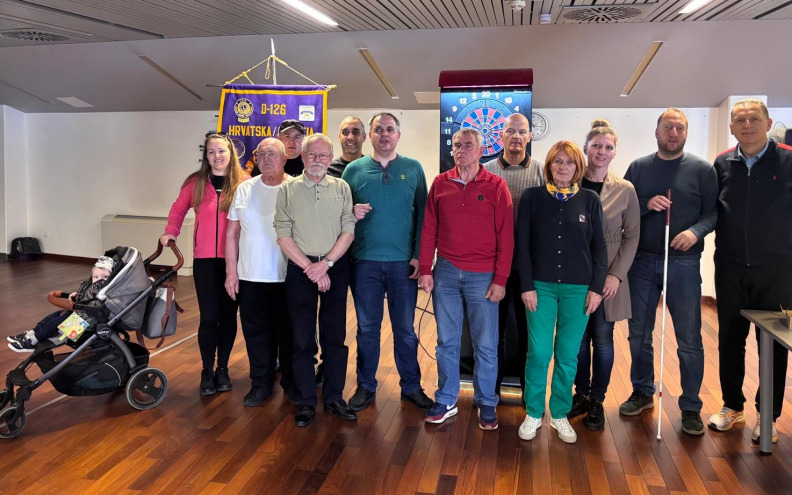 Humanitarni turnir u zvučnom pikadu u Zadru okupio članove sportske udruge Donat i Lions kluba