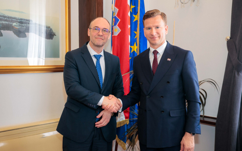 Župan Bilaver i eurozastupnik Stier o ulaganjima u školstvo i zdravstvo: 'Jaka ekonomija preduvjet je za snažna socijalna ulaganja'