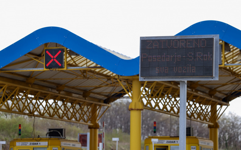 Zbog olujnog vjetra zatvorena dionica A1 Sveti Rok - Posedarje