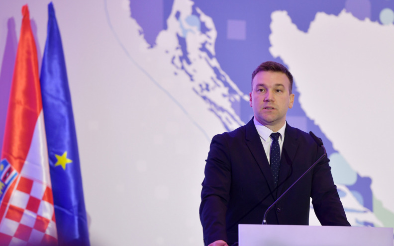 Državni tajnik: 'Iz EU proračuna dobili 20 milijardi više nego što smo uplatili'