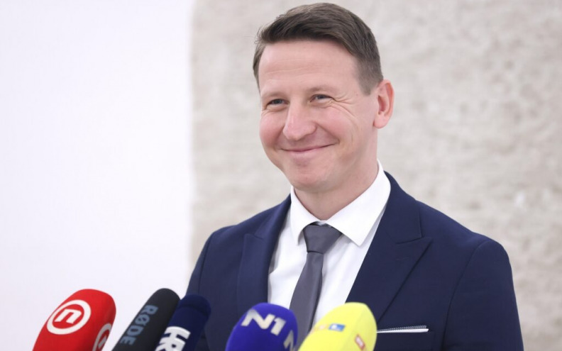 Parlamentarna većina povećana na 78 zastupnika, Zurovec stao uz HDZ