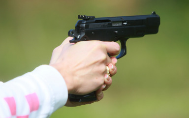 LUDI ZA ORUŽJEM U BiH svaki deseti stanovnik legalno naoružan, potražnja za oružjem raste