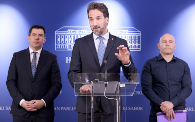 Miletić: ‘Taksi agregatori dužni 55 milijuna eura, država mora reagirati’