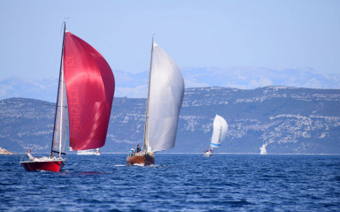SPREMITE MUDANTE I OTVORITE JEDRA U Salima uskoro 13. izdanje najveselije regate na Jadranu