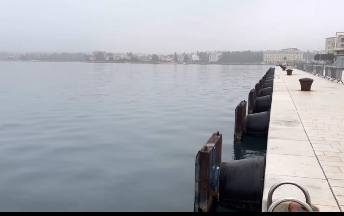 Magla je jutros zagrlila Zadar, evo što o ovoj pojavi kaže poznati zadarski meteorolog