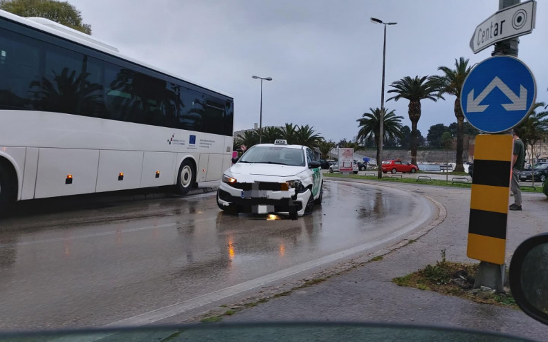 Nova nesreća na zadarskim cestama: Sudar na Obali kneza Branimira