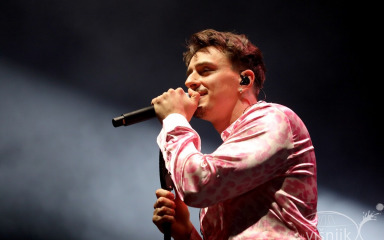 FOTO Adi Šoše oduševio koncertom povodom Dana žena, Višnjik je bio krcat!