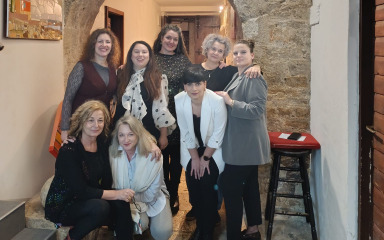 PRIČE KOJE POVEZUJU LJUDE U Zadru osnovana Udruga Besida koja promiče usmeno pripovijedanje i kulturu