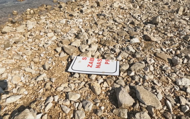 ILEGALNO NASIPANJE Tko otok Zečevo želi pretvoriti u poluotok?