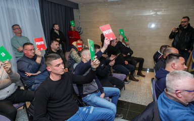 IGRE PRIJESTOLJA Predsjednica komisije uoči novih nogometnih izbora: ‘Sve je moguće, ali mislim da će biti cirkus’