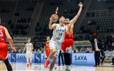 Nakon blamaže u Železniku, priliku za popravak dojma Jusupovi igrači imaju danas u Čačku