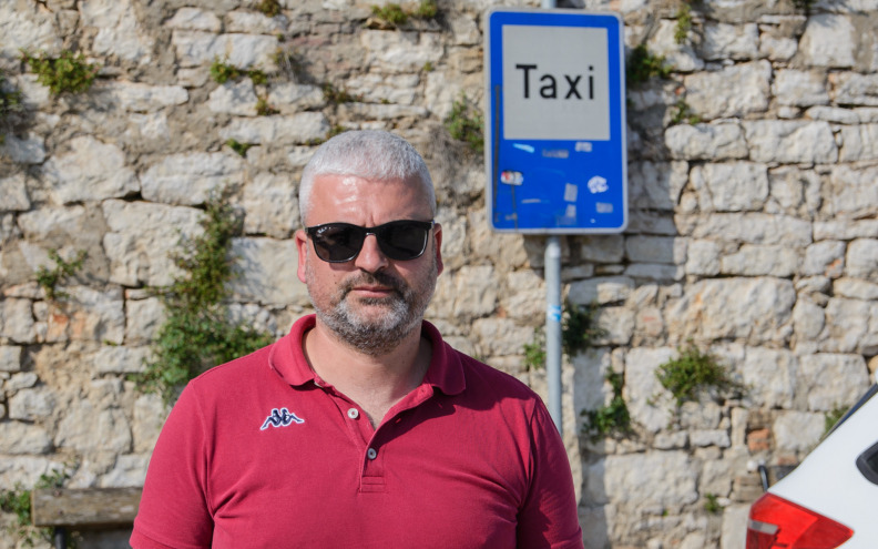 Ivan Bulat iz Udruge taksista Zadar: 'Sad je uhvaćeno samo nekoliko ribica u moru, a more je jako zagađeno'