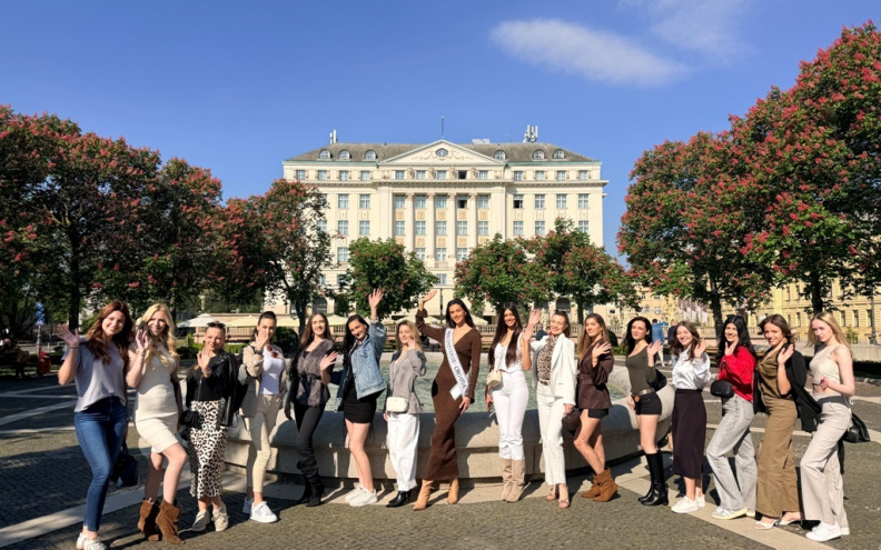 Na Pagu počele pripreme za Miss Universe Hrvatske, za titulu najljepše natjecat će se 15 finalistica