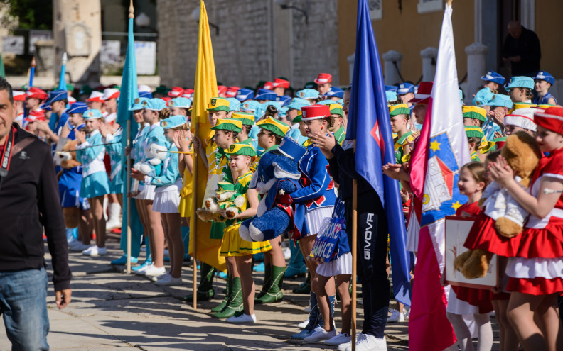 DRŽAVNO PRVENSTVO Više od 600 mažoretkinja iz 25 gradova okupilo se u Zadru