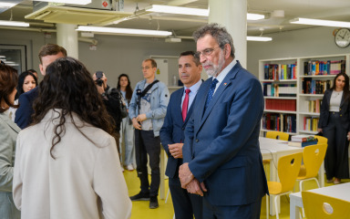 Ministar Fuchs obišao medicinsku školu u Zadru: ‘Ovakvo što ne postoji u srednjoškolskom obrazovanju u Europi’