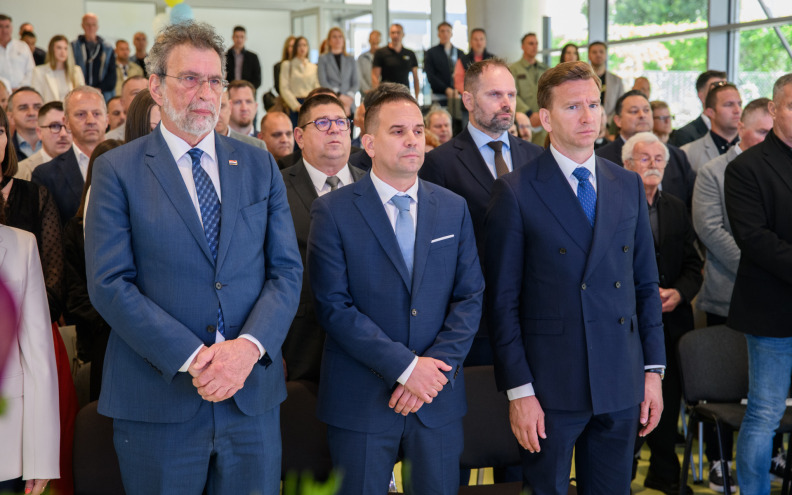 DAN OPĆINE BIBINJE Svečana sjednica Općinskog vijeća održana u novom vrtiću, pogledajte tko je sve bio